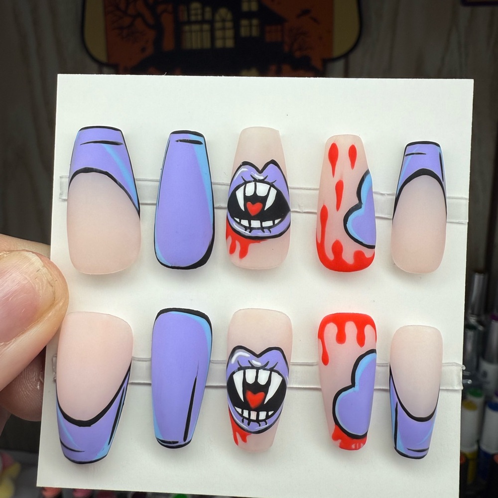 Vampire-Themed Press-On Nails